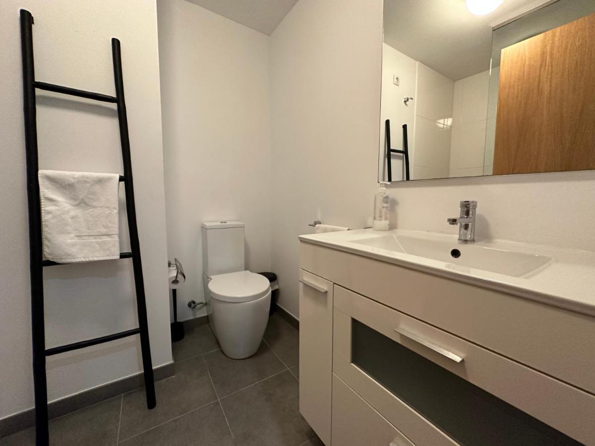 Apartament Oktheway Santander Street A Coruña Zewnętrze zdjęcie